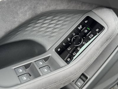 Audi A6 AVANT Avant e-hybrid 367 ch S tronic 7 Quattro S line - 35