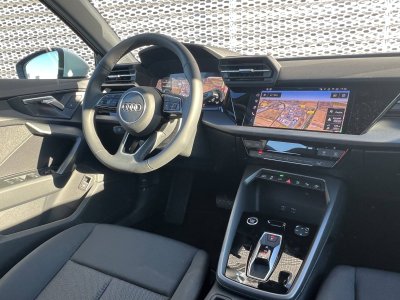 Audi A3 ALLSTREET Allstreet TFSI e Hybride rechargeable 204 S tronic 6 Design   - 11