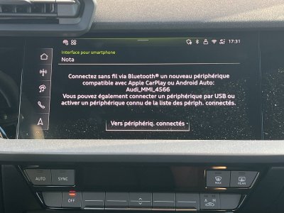 Audi A3 ALLSTREET Allstreet TFSI e Hybride rechargeable 204 S tronic 6 Design   - 12