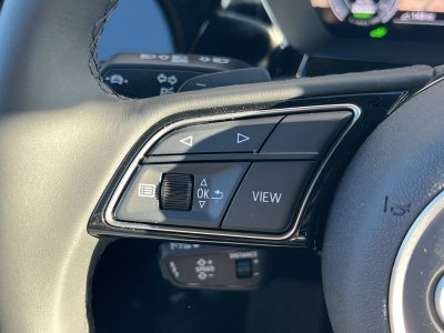 Audi A3 ALLSTREET Allstreet TFSI e Hybride rechargeable 204 S tronic 6 Design   - 31