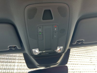 Audi A3 ALLSTREET Allstreet TFSI e Hybride rechargeable 204 S tronic 6 Design   - 38