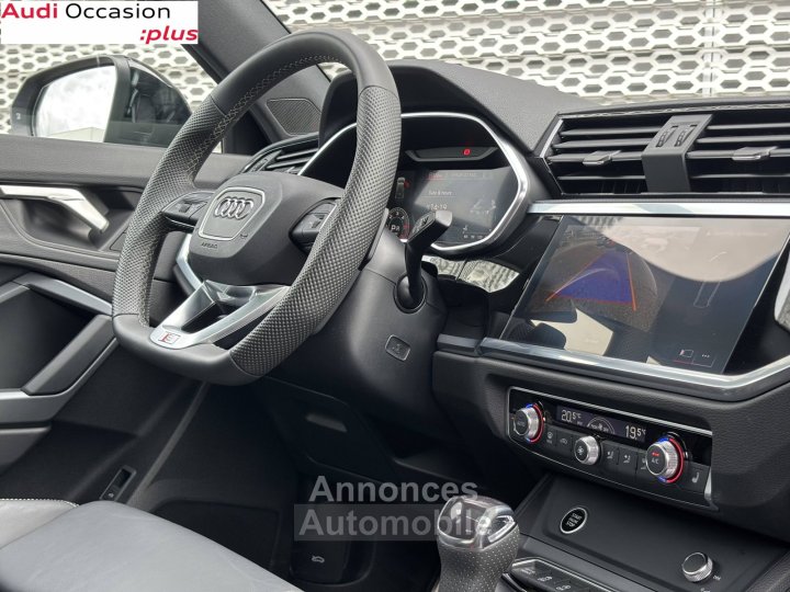 Audi Q3 35 TDI 150 ch S tronic 7 S line plus - 7
