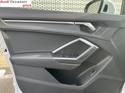 Audi Q3 35 TFSI 150 ch S tronic 7 S line   - 12
