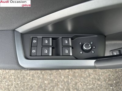 Audi Q3 35 TFSI 150 ch S tronic 7 S line   - 14