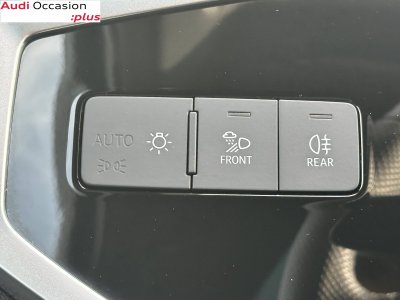 Audi Q3 35 TFSI 150 ch S tronic 7 S line   - 19