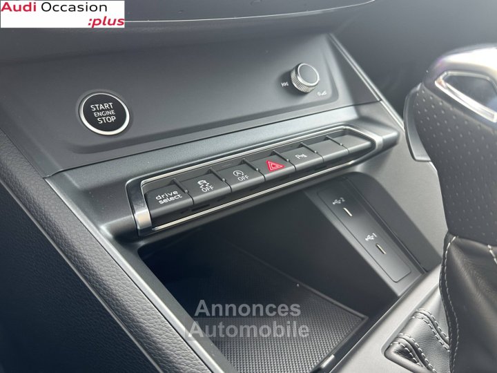 Audi Q3 35 TFSI 150 ch S tronic 7 S line - 36