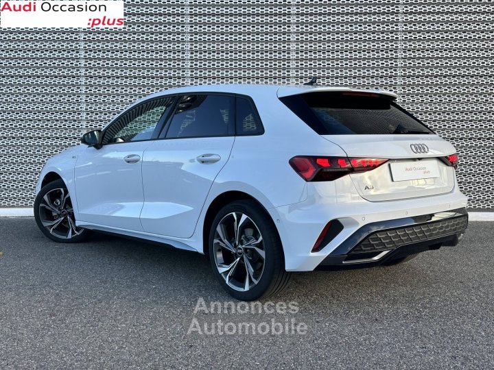 Audi A3 Sportback TFSI Mild Hybrid 150 S tronic 7 S line - 4