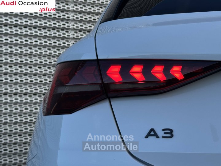 Audi A3 Sportback TFSI Mild Hybrid 150 S tronic 7 S line - 42