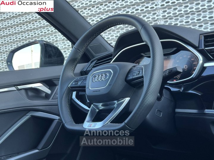 Audi Q3 35 TFSI 150 ch S tronic 7 S line plus - 12