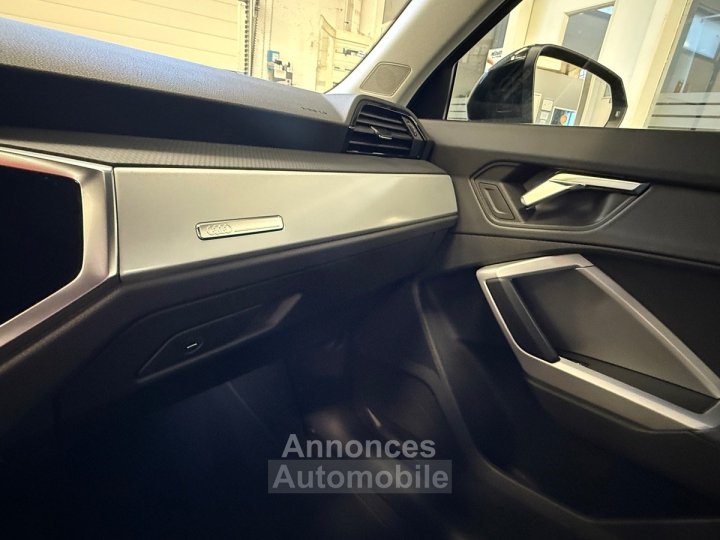 Audi Q3 SPORTBACK 45 TFSIE 245 CV DESIGN S TRONIC - 12