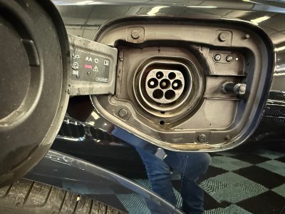 Audi Q3 SPORTBACK 45 TFSIE 245 CV DESIGN S TRONIC   - 15