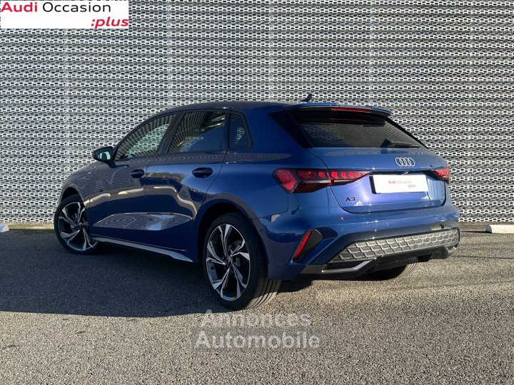 Audi A3 Sportback TFSI Mild Hybrid 150 S tronic 7 S line - 4