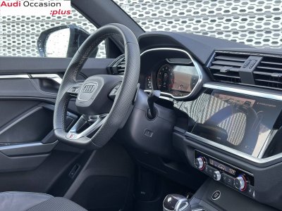 Audi Q3 35 TFSI 150 ch S tronic 7 S line plus   - 7