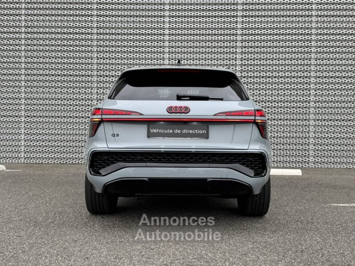 Audi Q3 HYBRIDE e-hybrid 272 ch S tronic 6 Design - 5