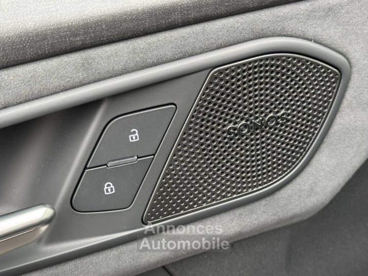 Audi Q3 HYBRIDE e-hybrid 272 ch S tronic 6 Design - 35