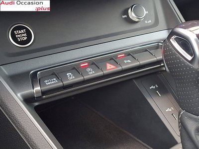 Audi Q3 35 TFSI 150 ch S tronic 7 S line plus   - 39