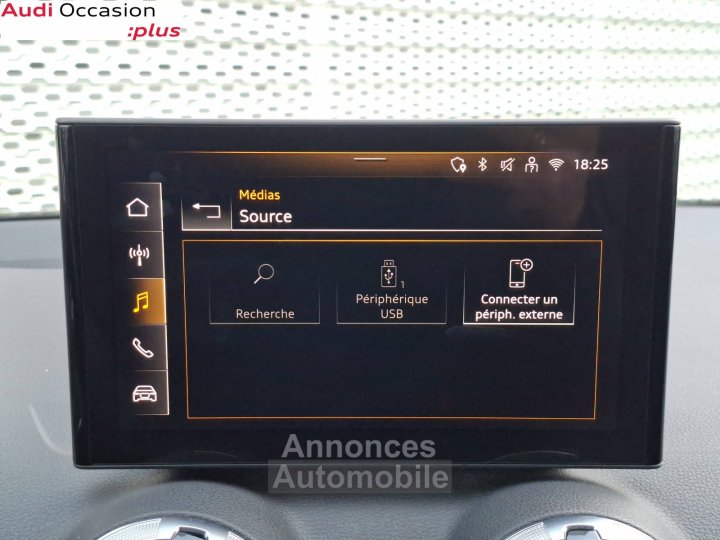 Audi Q2 35 TFSI 150 S tronic 7 S line - 18