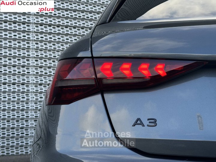 Audi A3 Sportback TDI 150 S tronic 7 S line - 43