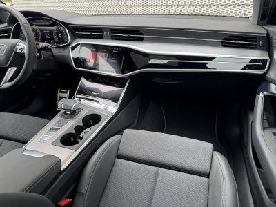 Audi A6 AVANT Avant 55 TFSIe 367 ch S tronic 7 Quattro Competition   - 13