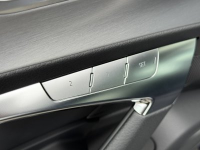 Audi A6 AVANT Avant 55 TFSIe 367 ch S tronic 7 Quattro Competition   - 38