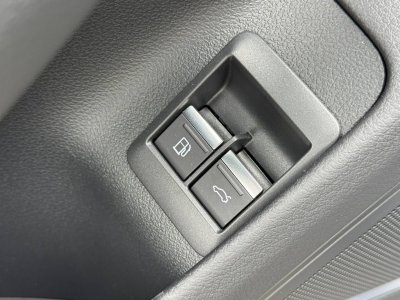 Audi A6 AVANT Avant 55 TFSIe 367 ch S tronic 7 Quattro Competition   - 39