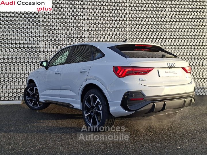Audi Q3 Sportback 45 TFSIe 245 ch S tronic 6 S line - 4