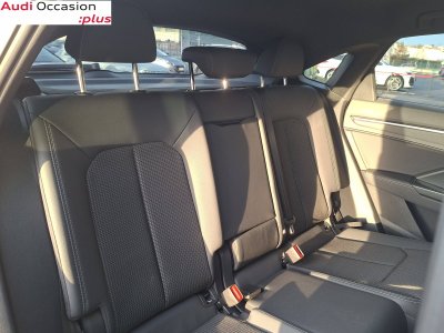 Audi Q3 Sportback 45 TFSIe 245 ch S tronic 6 S line   - 10