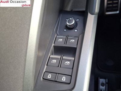 Audi Q3 Sportback 45 TFSIe 245 ch S tronic 6 S line   - 39