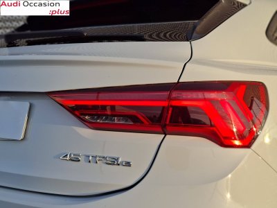 Audi Q3 Sportback 45 TFSIe 245 ch S tronic 6 S line   - 52