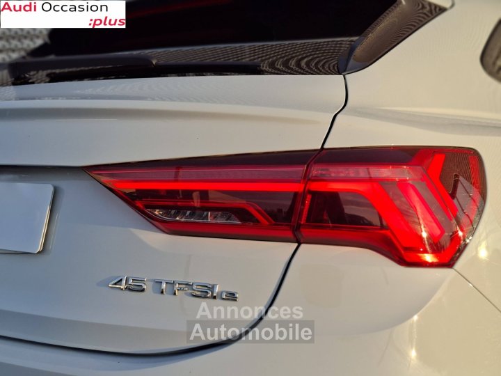 Audi Q3 Sportback 45 TFSIe 245 ch S tronic 6 S line - 52