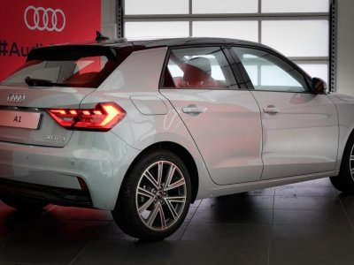 Audi A1 Sportback 30 TFSI 116 ch S tronic 7 Design   - 19