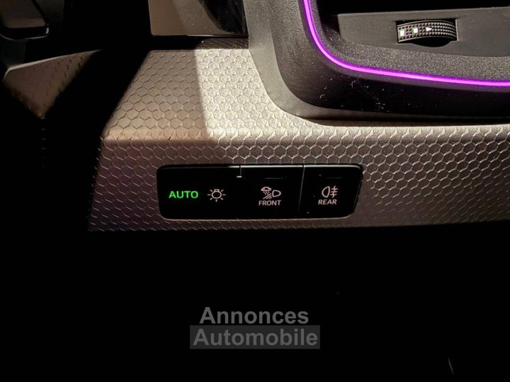 Audi A1 Sportback 30 TFSI 116 ch S tronic 7 S Line - 9