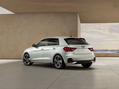 Audi A1 Sportback 30 TFSI 116 ch S tronic 7 S Line - 2