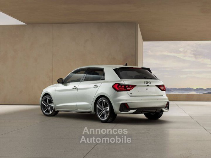 Audi A1 Sportback 30 TFSI 116 ch S tronic 7 S Line - 2