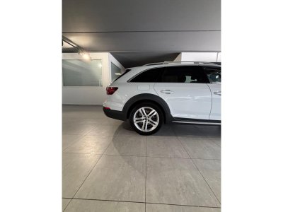 Audi A4 Allroad Quattro 20 TDI - S-tronic 2016 BREAK Design Luxe - 9