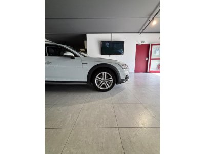 Audi A4 Allroad Quattro 20 TDI - S-tronic 2016 BREAK Design Luxe - 10