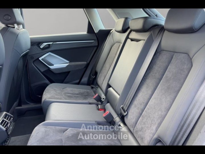 Audi Q3 35 TFSI 150ch Mild Hybrid Design Luxe S tronic 7 - 10