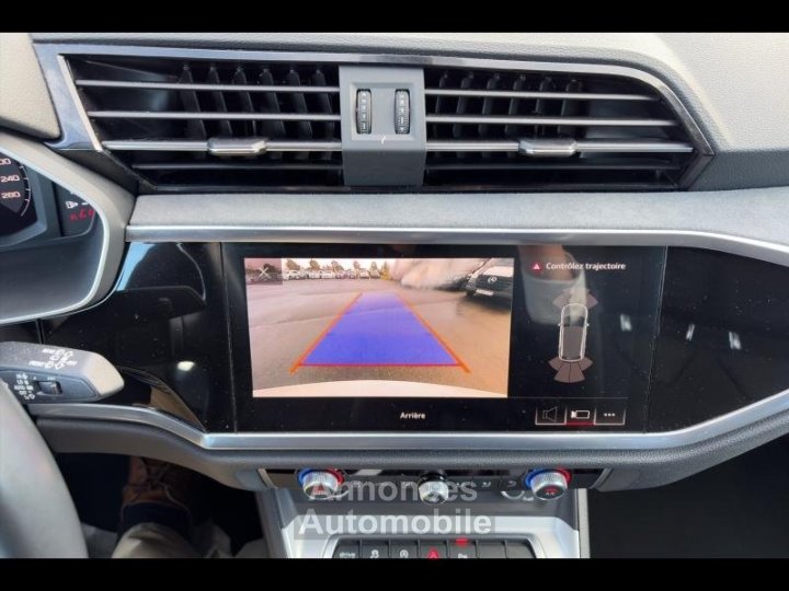 Audi Q3 35 TFSI 150ch Mild Hybrid Design Luxe S tronic 7 - 20