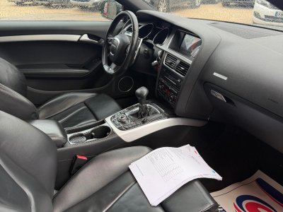 Audi S5 V8 42 FSi 354 Quattro Tiptronic A - 29