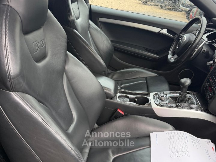 Audi S5 V8 42 FSi 354 Quattro Tiptronic A - 30