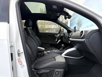 Audi Q2 40 TFSI QAUTTRO S LINE-OPTIK-PAKET-PANO - 11