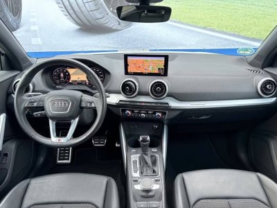Audi Q2 40 TFSI QAUTTRO S LINE-OPTIK-PAKET-PANO - 13