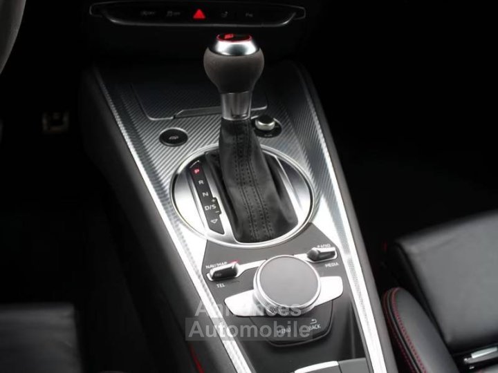 Audi TT RS Coupe 25 TFSI quattro B&O OLED - 12