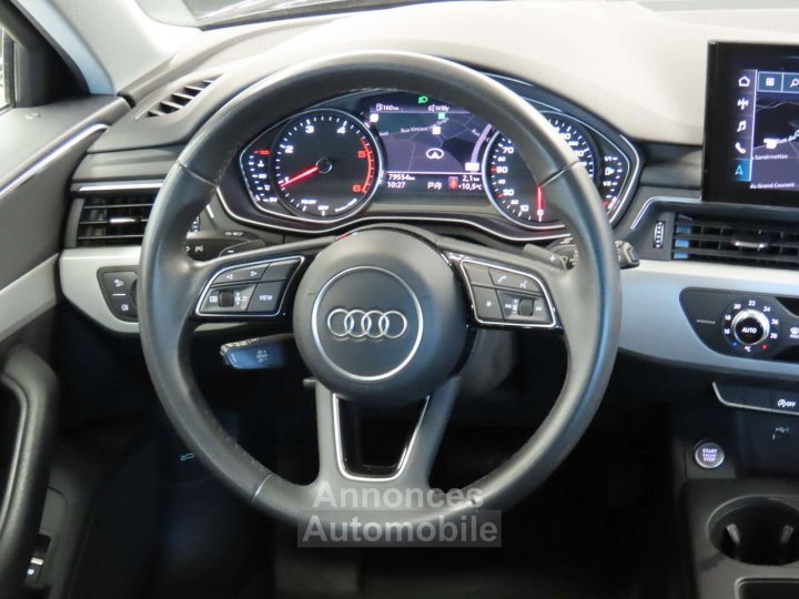 Audi A4 30TDi Avant STRONIC - 9