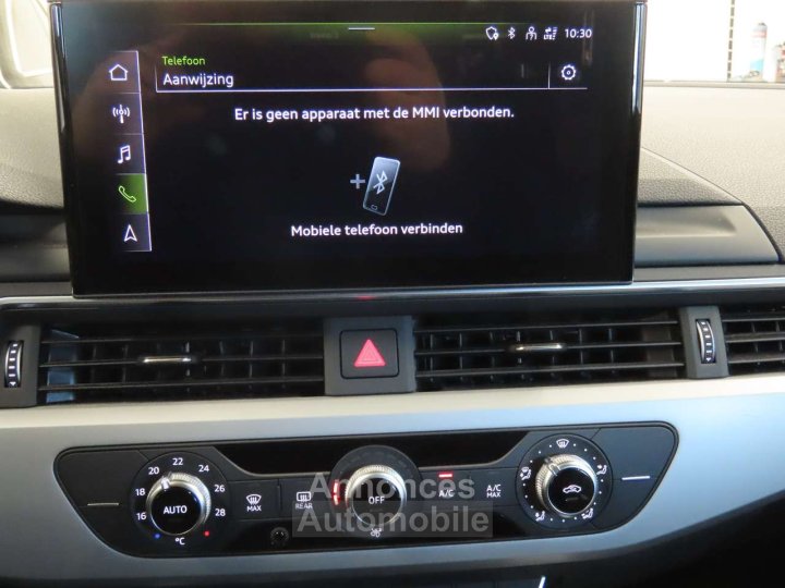 Audi A4 30TDi Avant STRONIC - 12