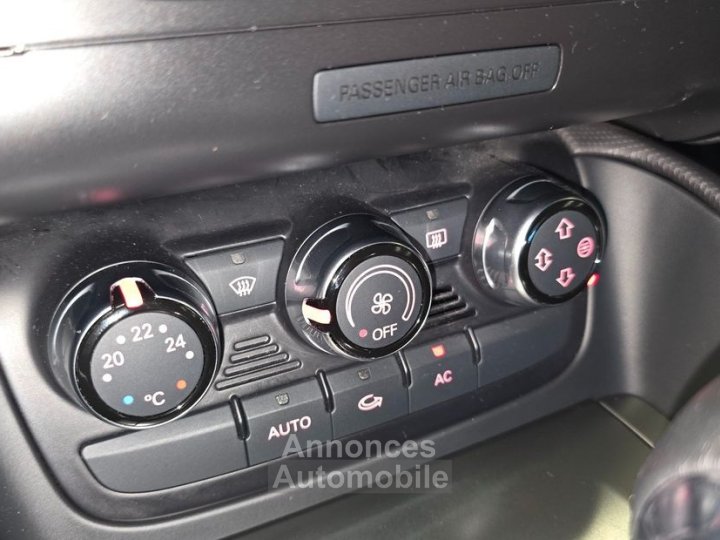 Audi TT coupe 20 tfsi 200ch s-tronic bva %2B entretien dsg ok - 26