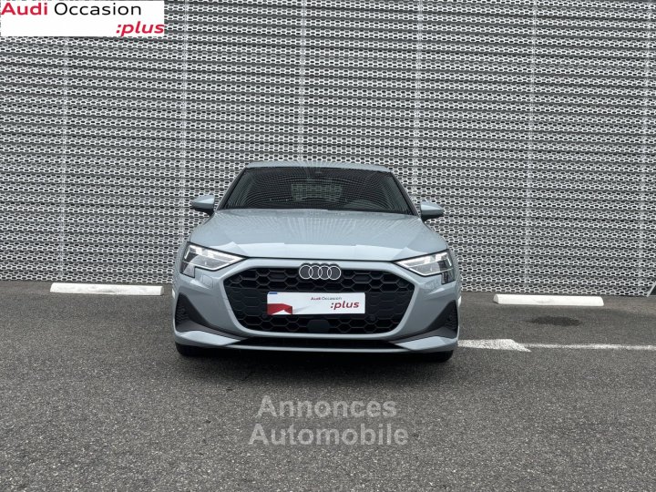 Audi A3 Sportback 35 TDI 150 S tronic 7 Business Executive - 2