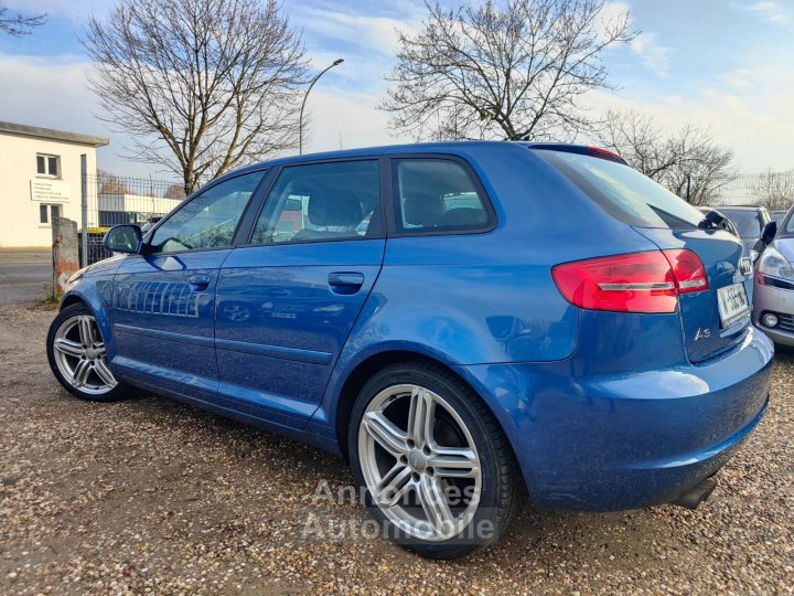 Audi A3 Sportback 20 TDI 140ch Ambition *SUIVI COMPLET* - 2