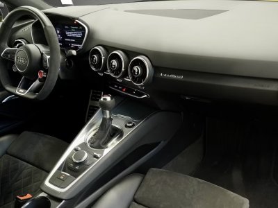 Audi TT RS TTrs &bull; 25 TFSI 400ch Quattro &bull; Jaune Vegas &bull; S tronic&bull; B&amp;O &bull; Virtual Cockpit &bull; Pack optique noir   - 14