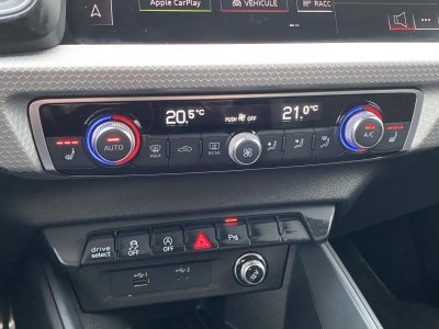 Audi A1 Sportback II 40 TFSI 200 S LINE S TRONIC 7 PACK LAUNCH EDITION   - 30